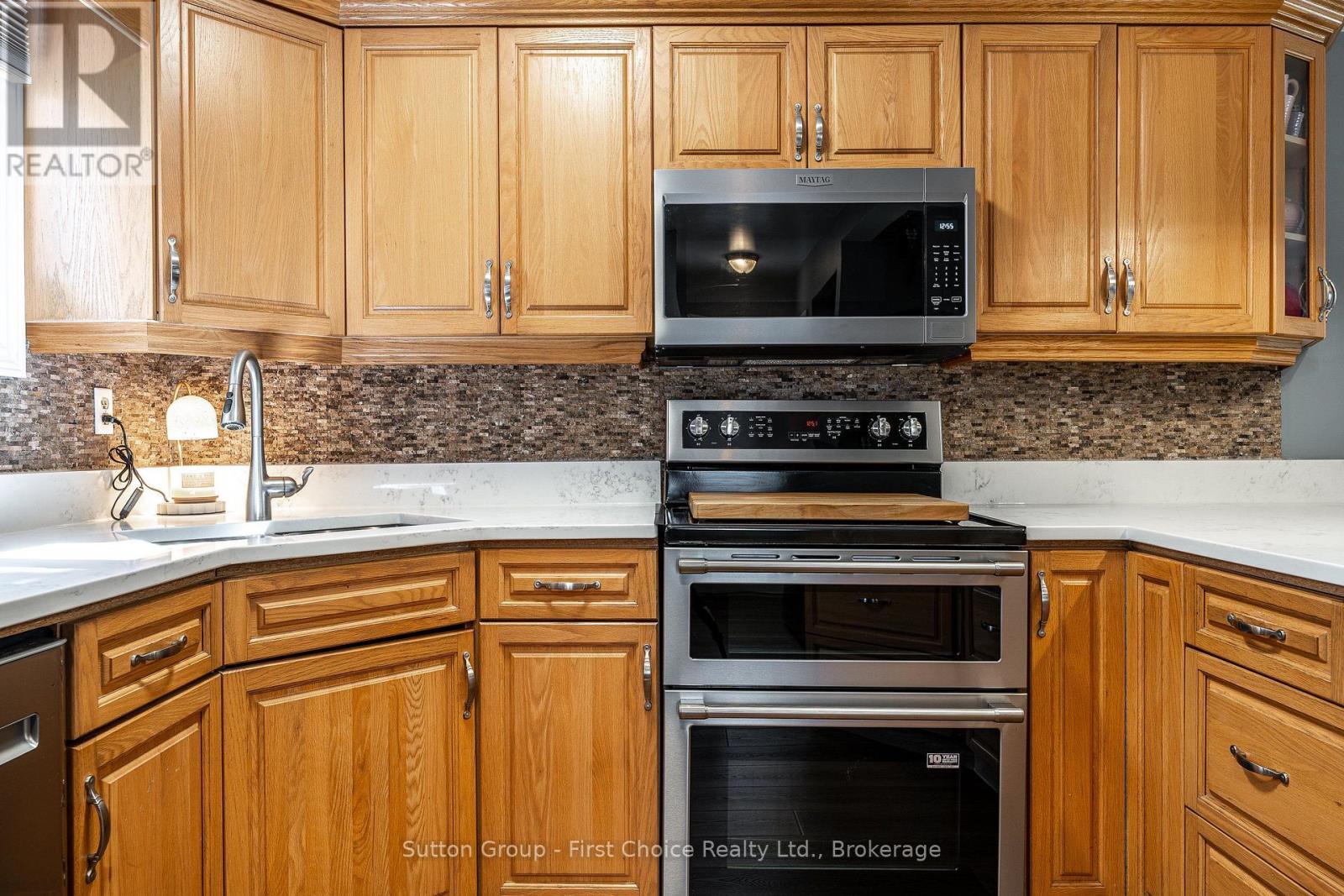97 Graham Crescent Property Photo 11