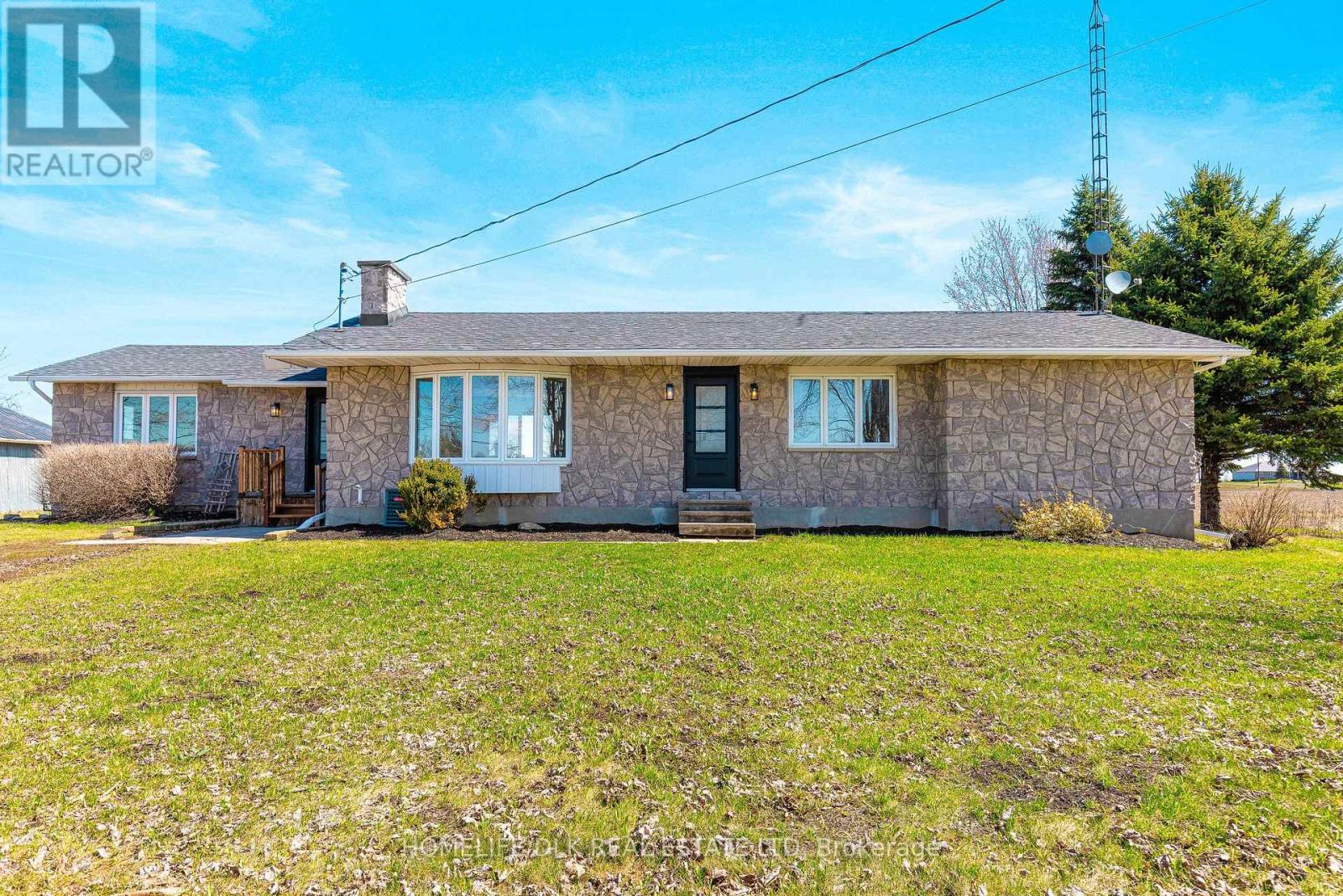 1709 County Rd 31 Road Property Photo 1