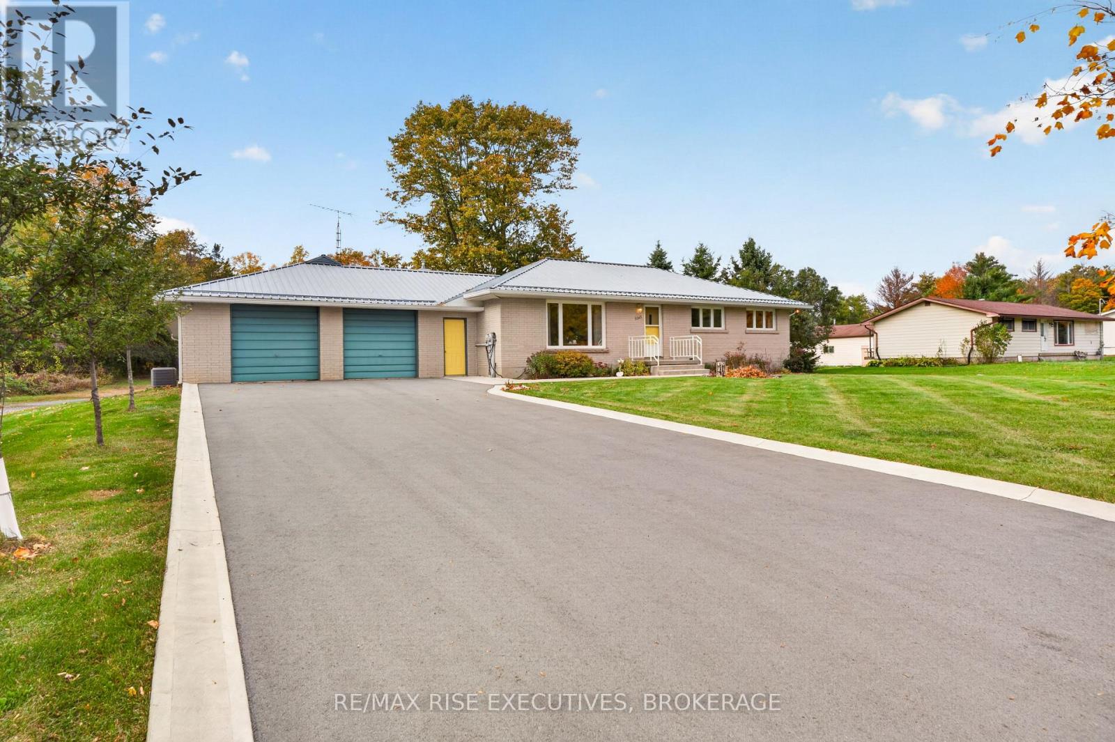 2345 Leeman Road Property Photo 2