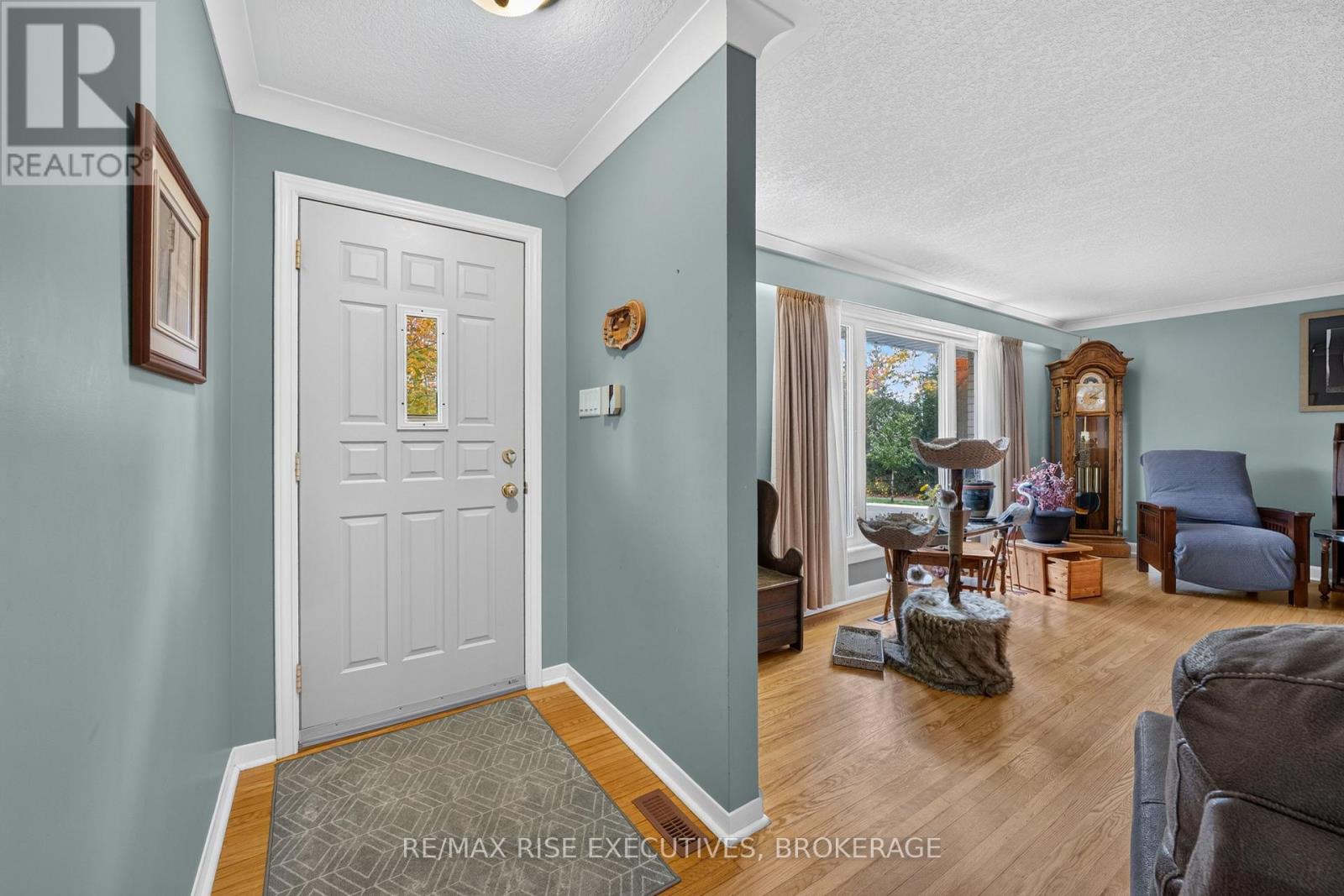 2345 Leeman Road Property Photo 4