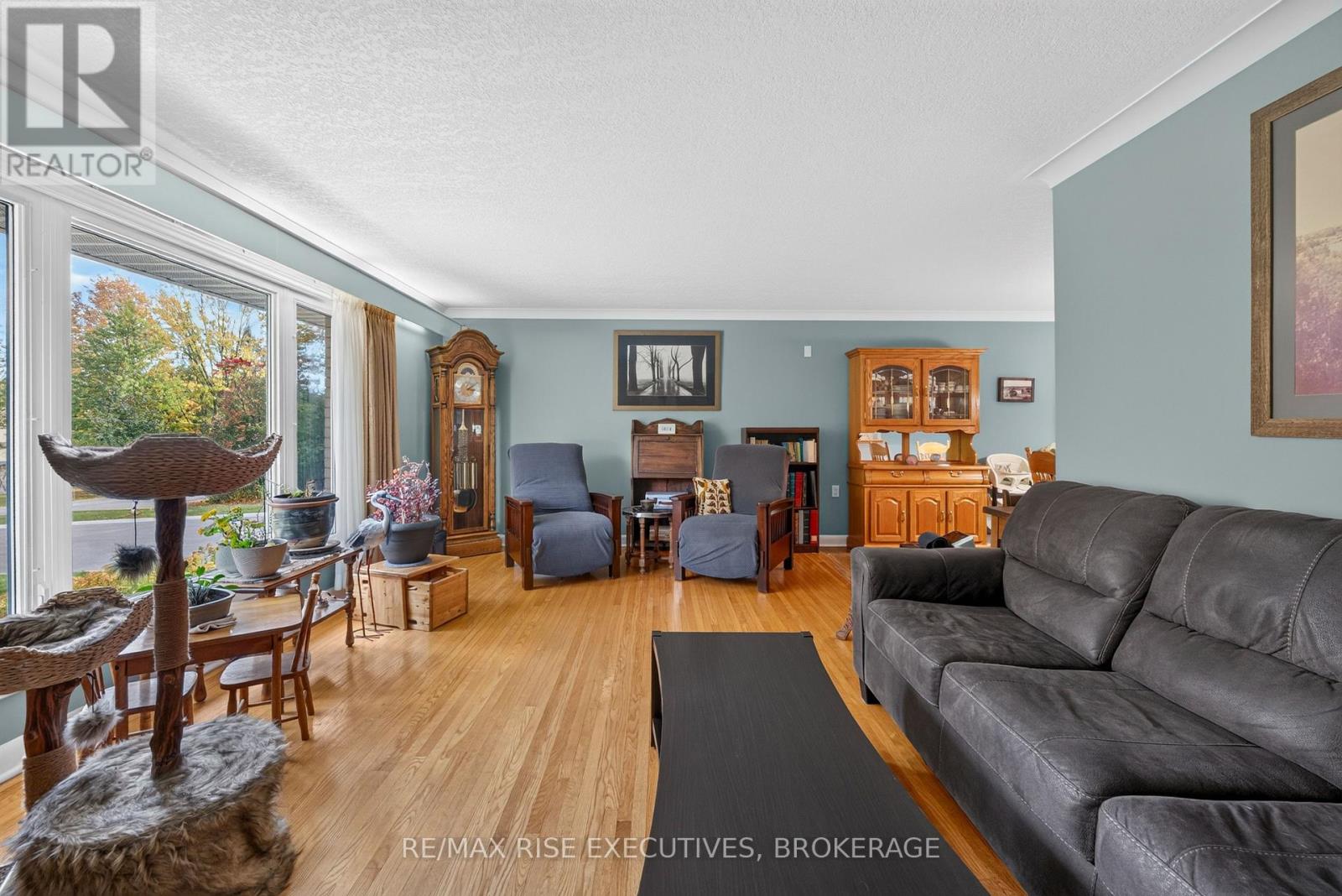 2345 Leeman Road Property Photo 5