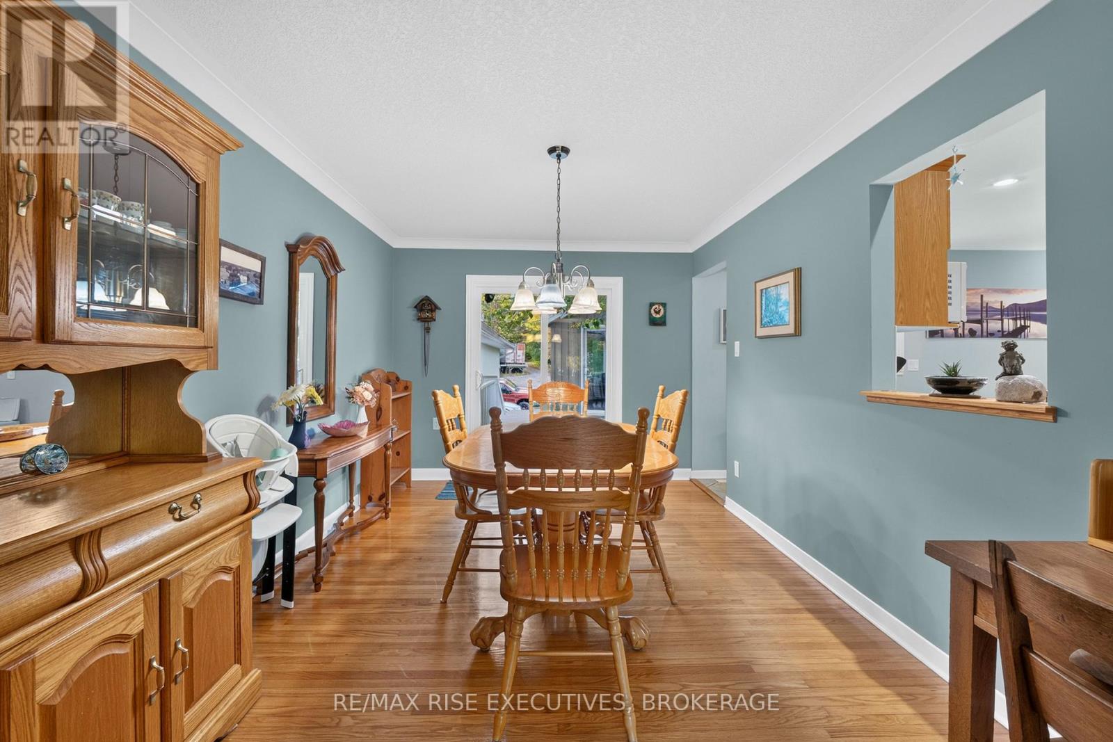 2345 Leeman Road Property Photo 7