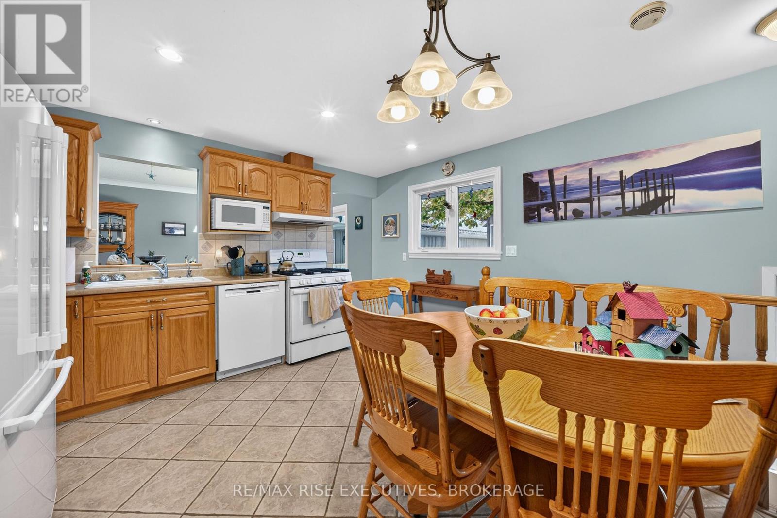 2345 Leeman Road Property Photo 10