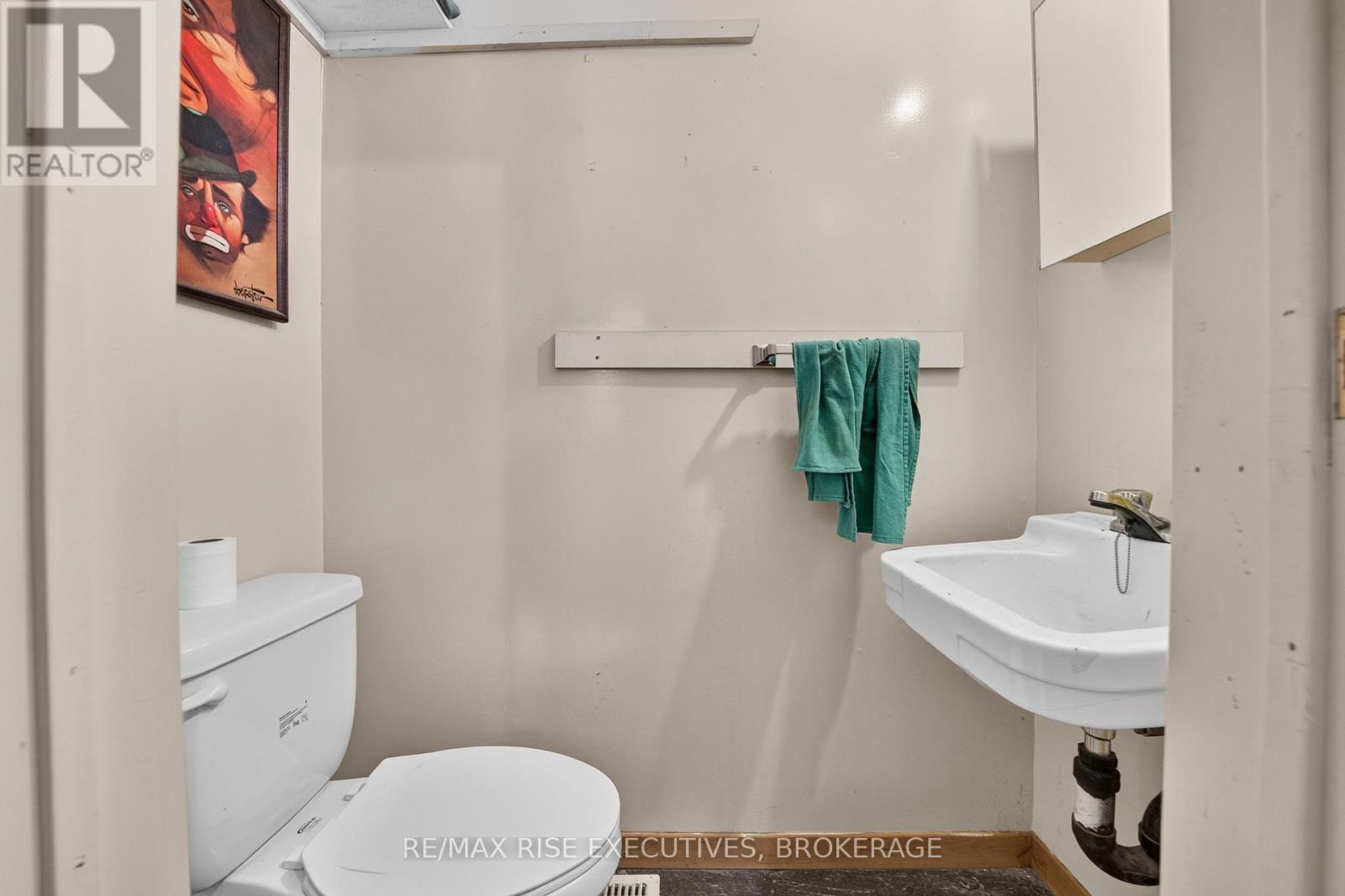 2345 Leeman Road Property Photo 33