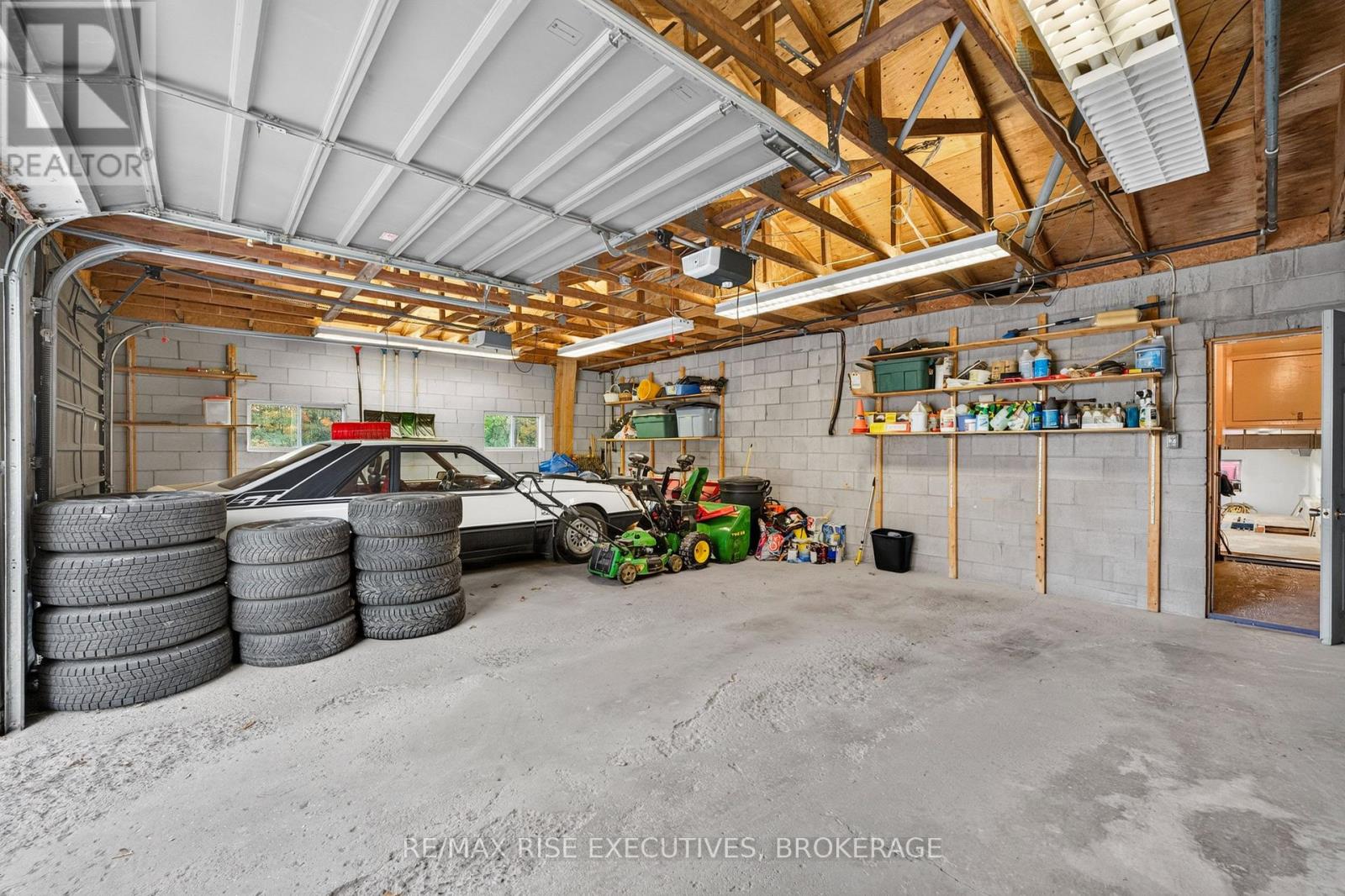 2345 Leeman Road Property Photo 38