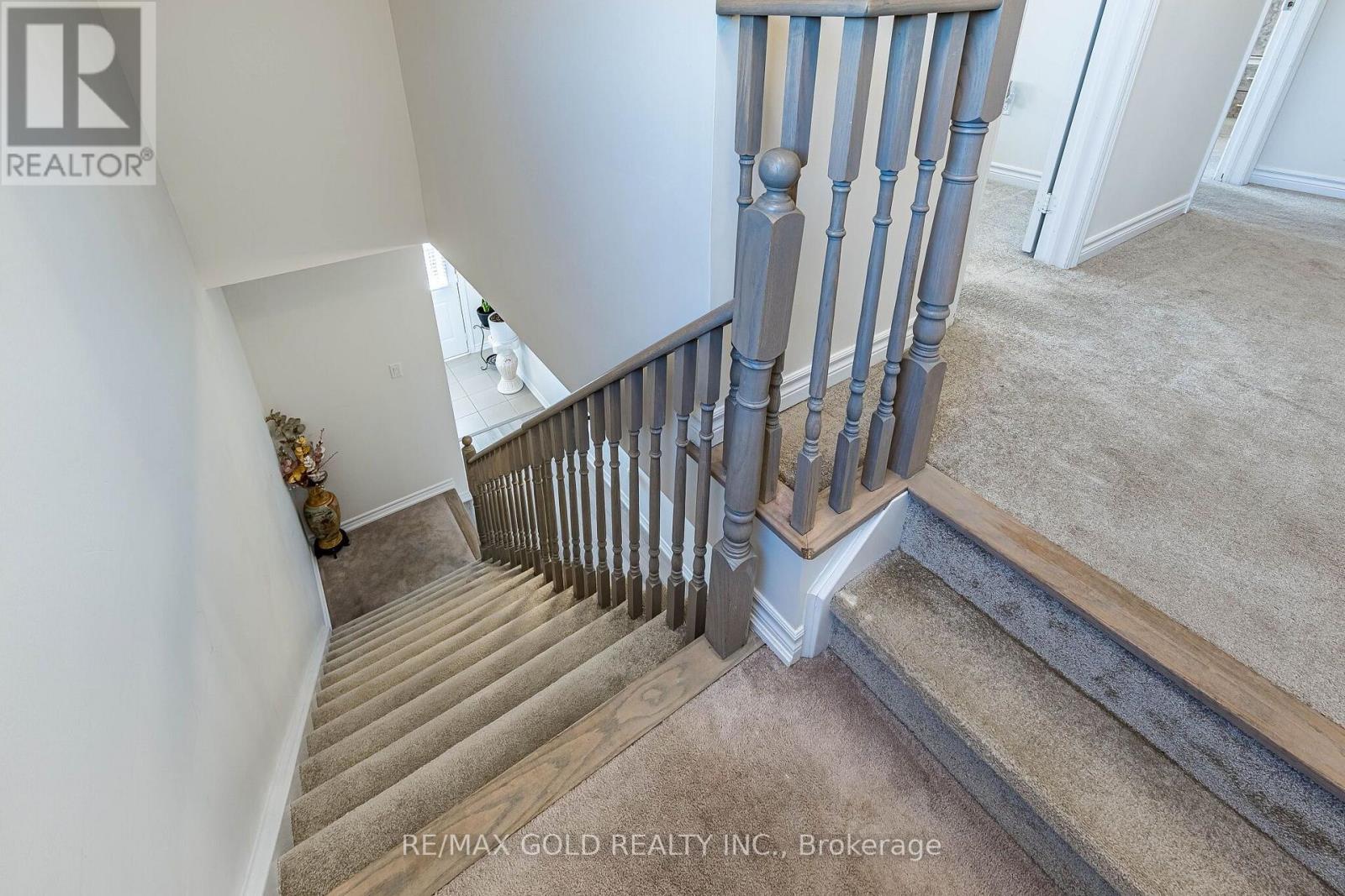 298 Ridley Crescent Property Photo 21