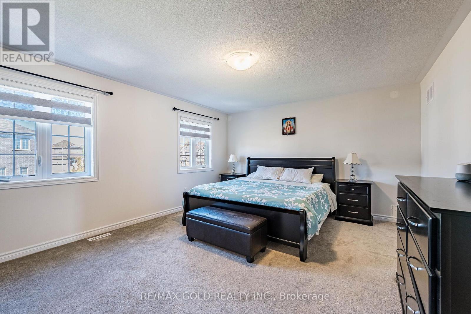 298 Ridley Crescent Property Photo 33