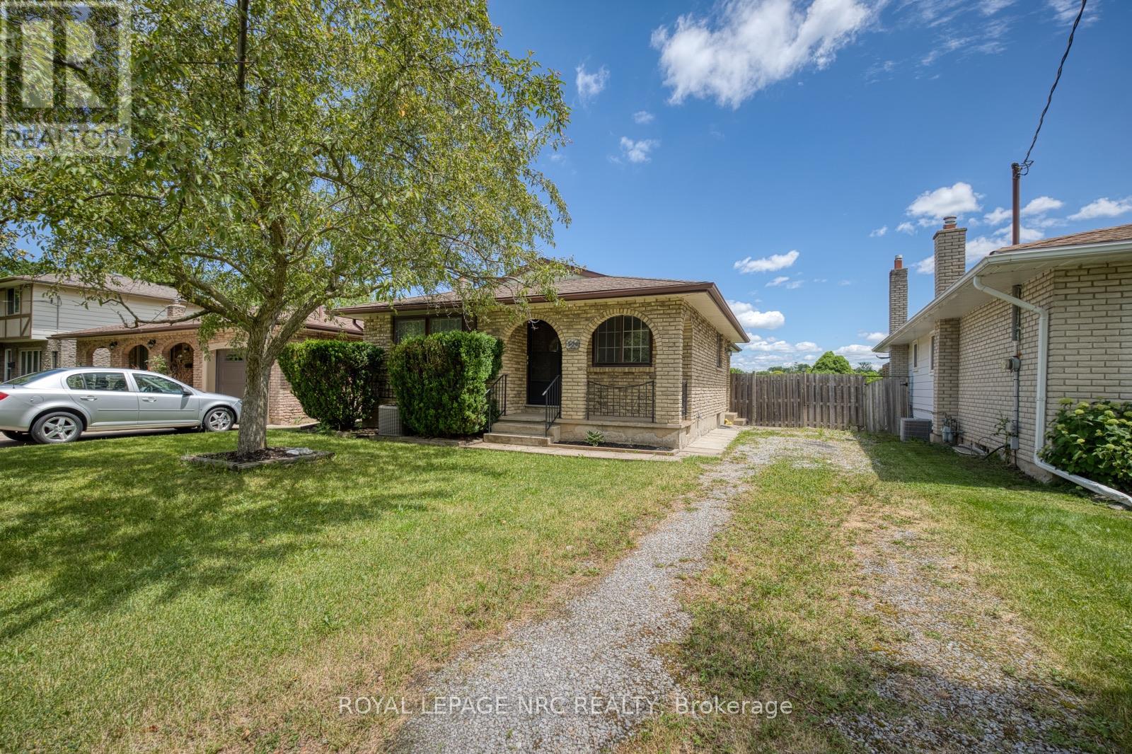 105 Hillview Road Property Photo 2
