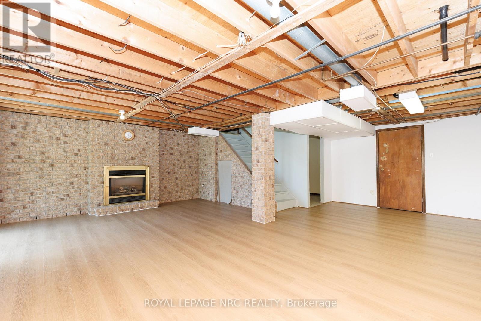 105 Hillview Road Property Photo 25