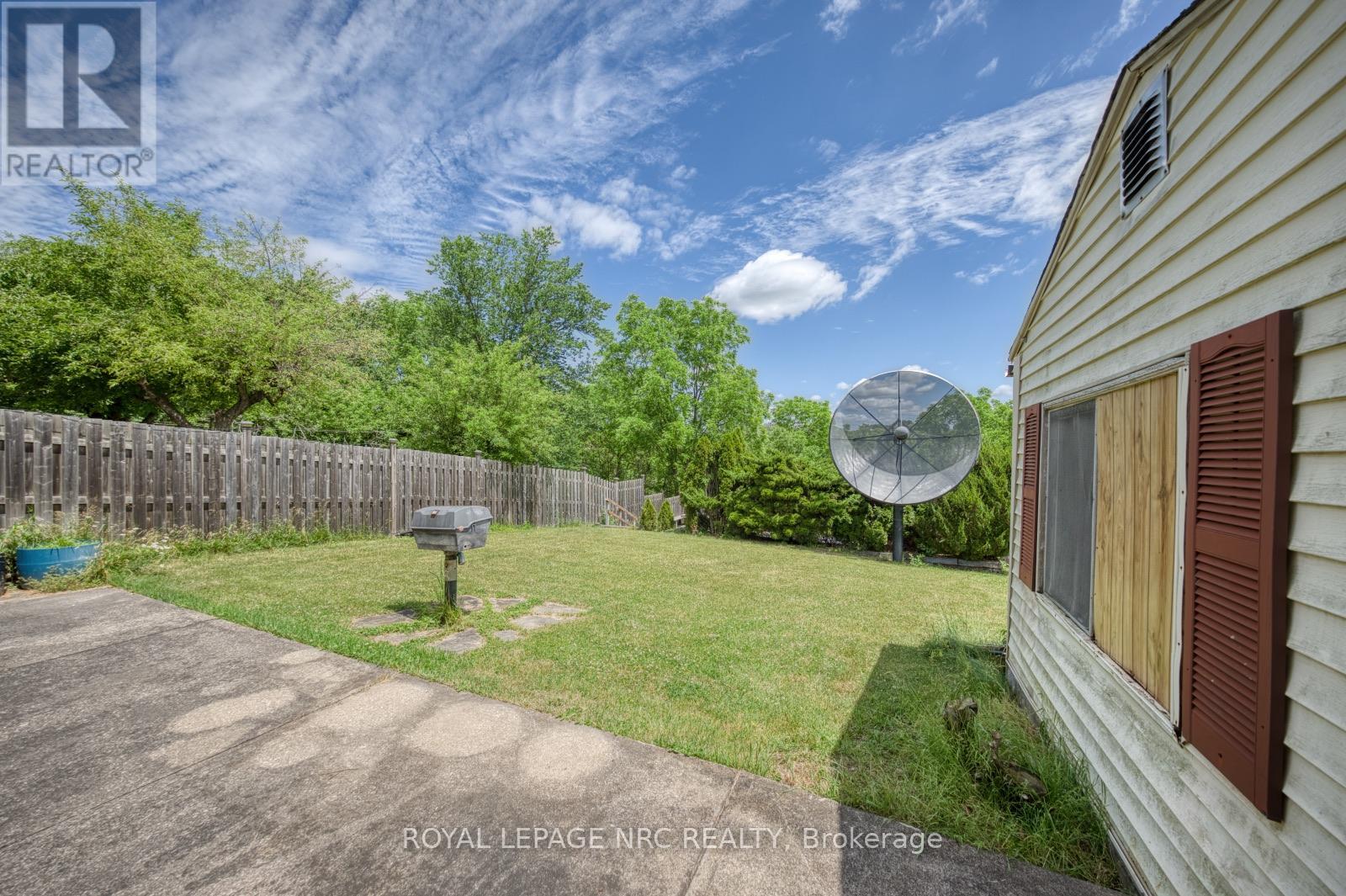 105 Hillview Road Property Photo 35
