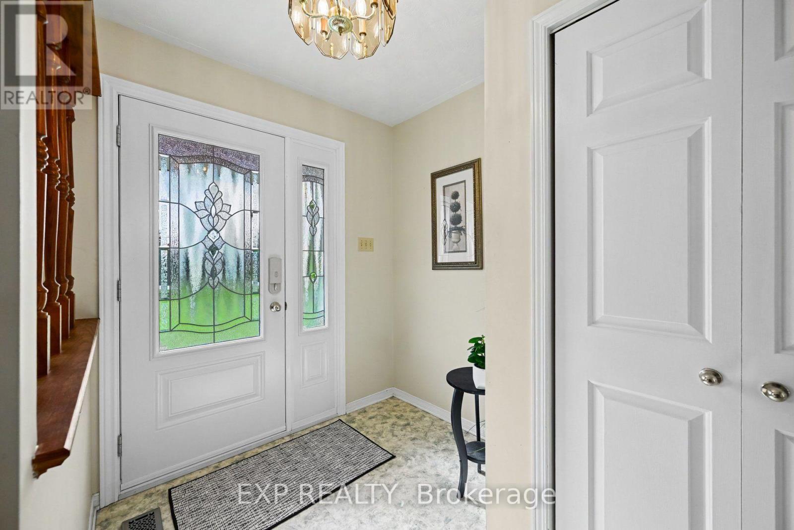 16719 Myers Road Property Photo 4