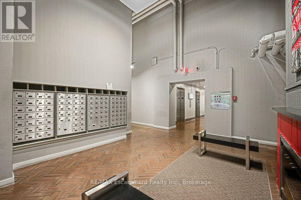 107 - 66 Bay Street S Property Photo 5