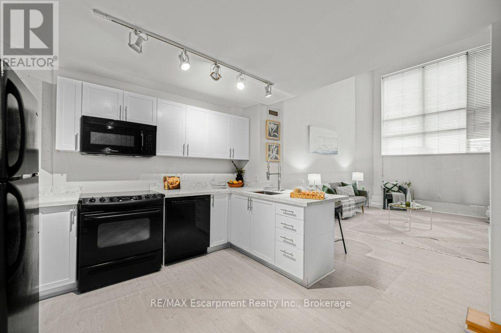107 - 66 Bay Street S Property Photo 10