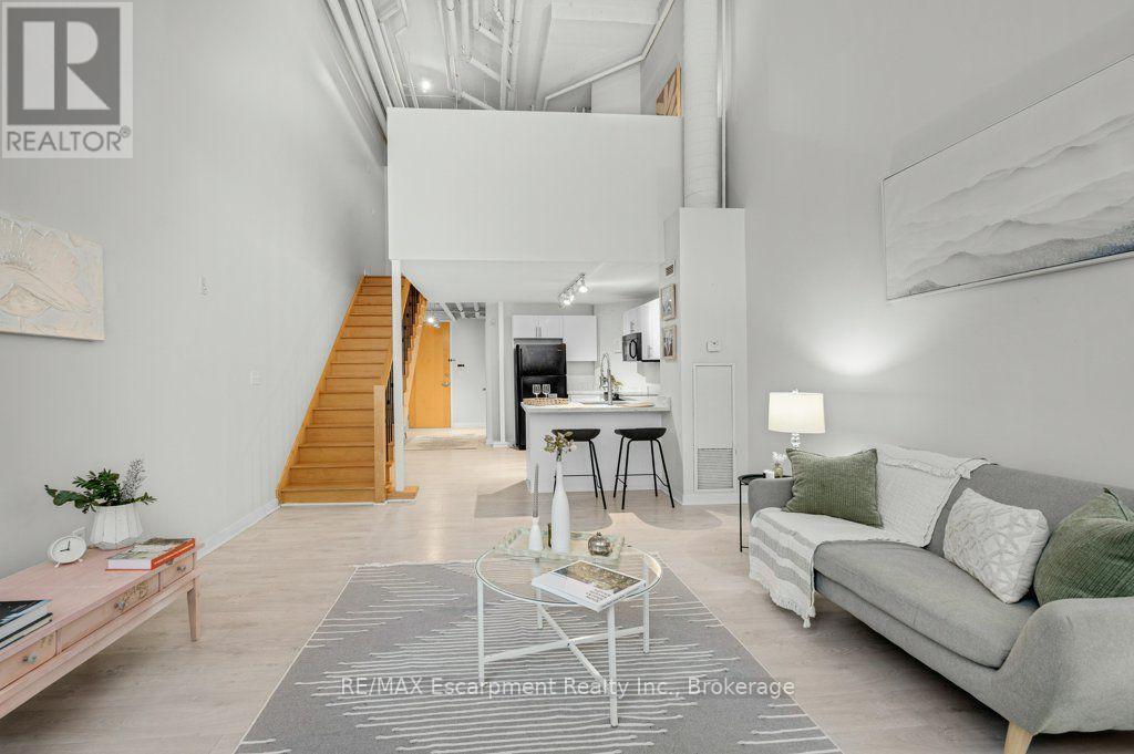 107 - 66 Bay Street S Property Photo 16
