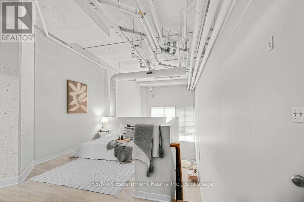 107 - 66 Bay Street S Property Photo 18
