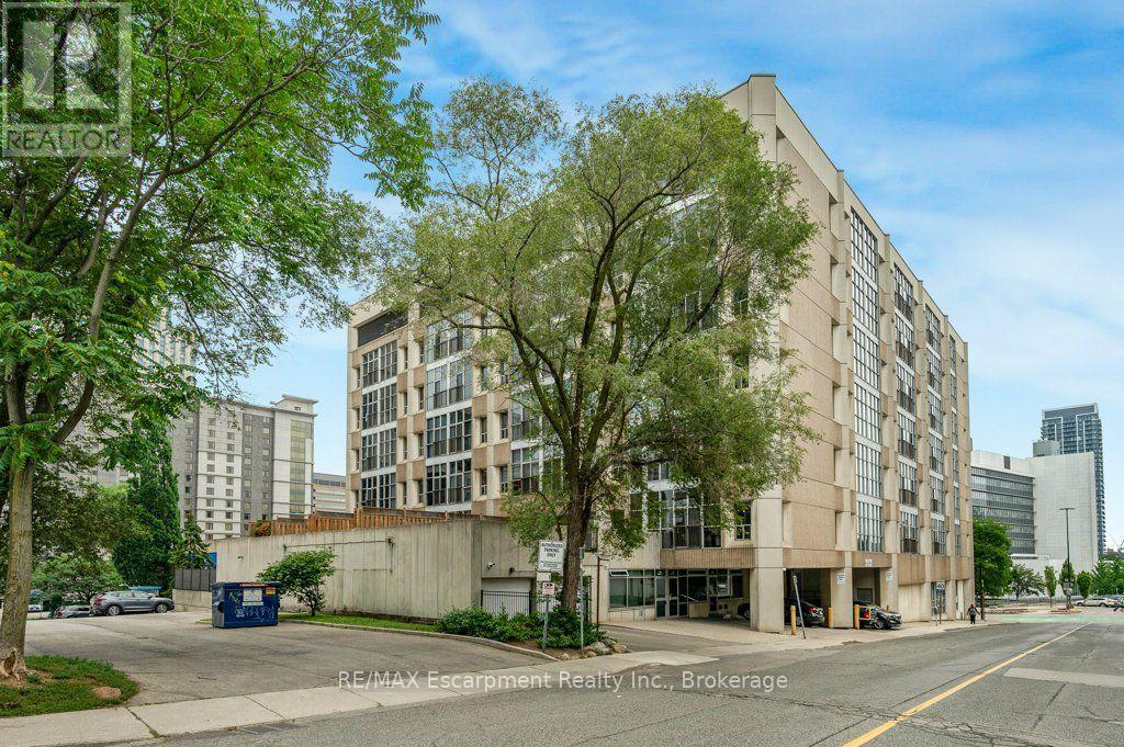 107 - 66 Bay Street S Property Photo 26