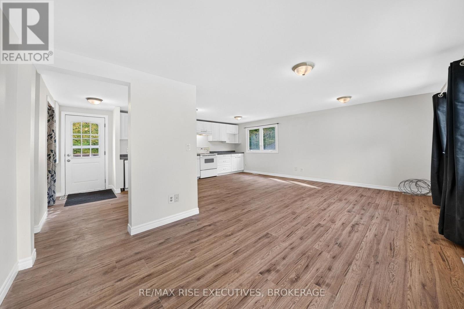 2363 Sands Road Property Photo 4