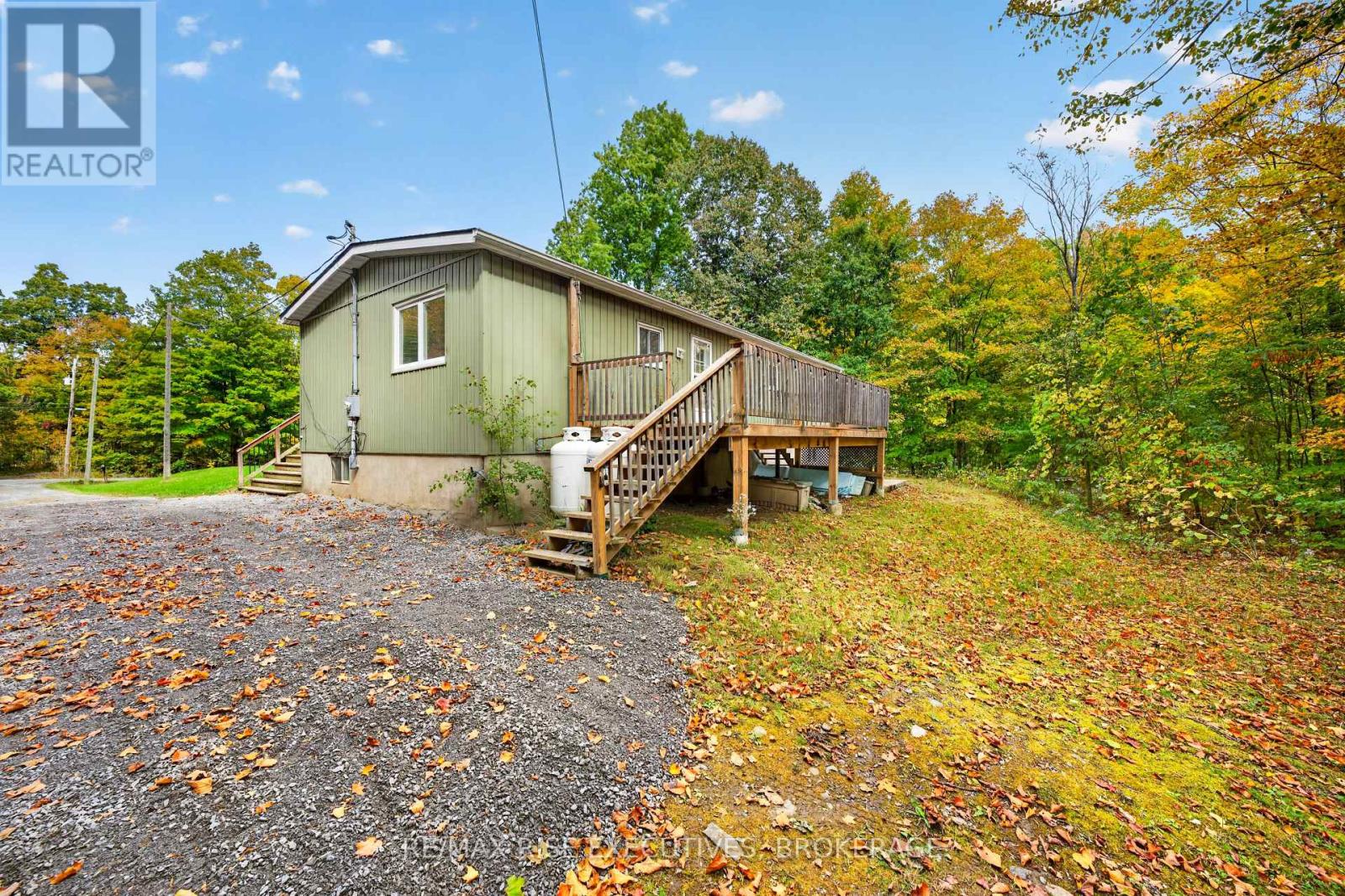2363 Sands Road Property Photo 32