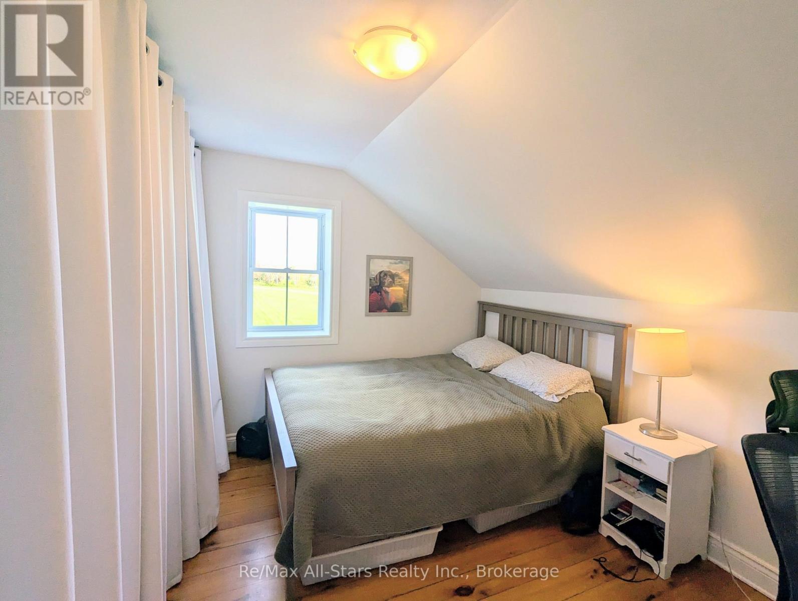 857 Perth Road Property Photo 23