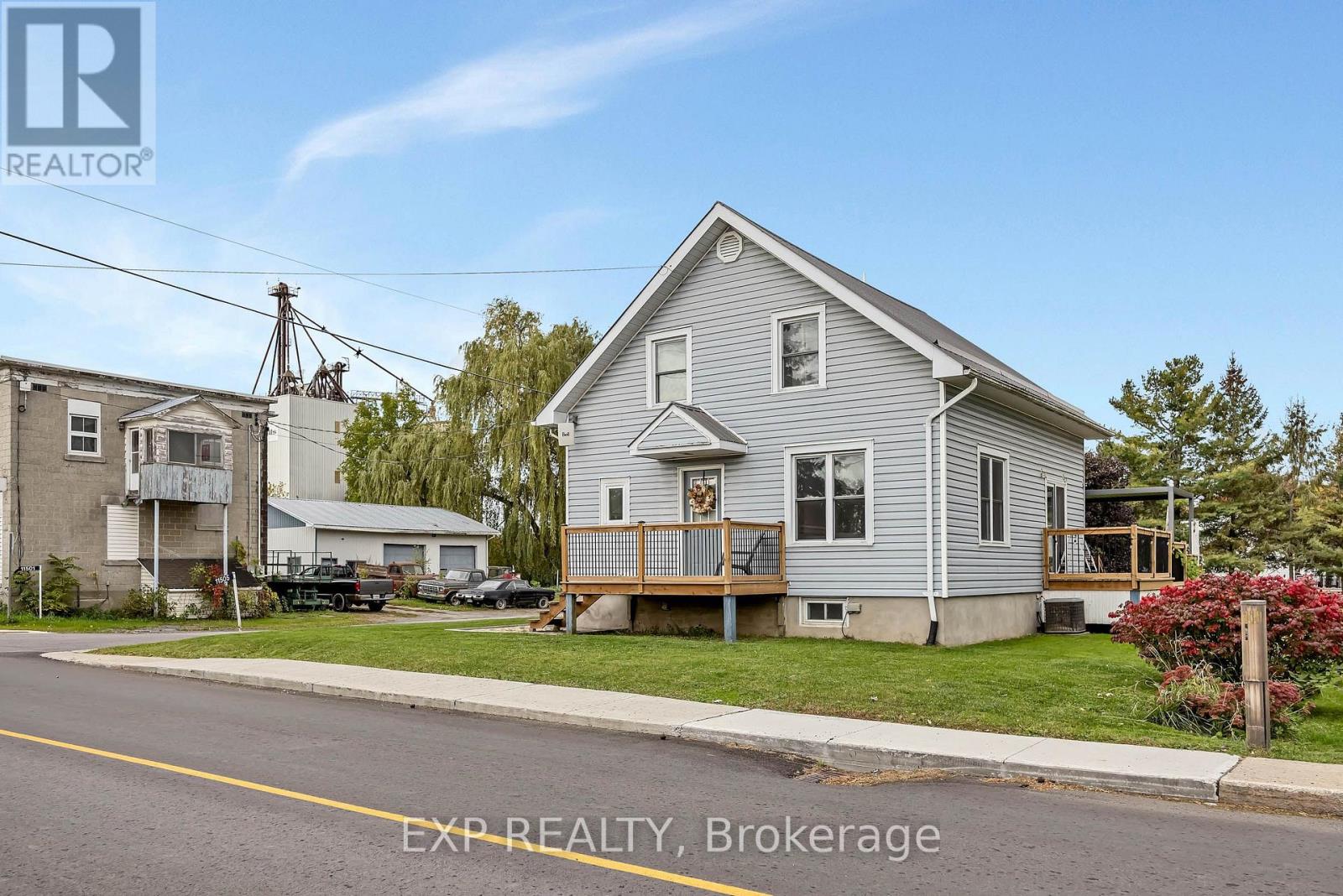 11505 Queen Street Property Photo 5