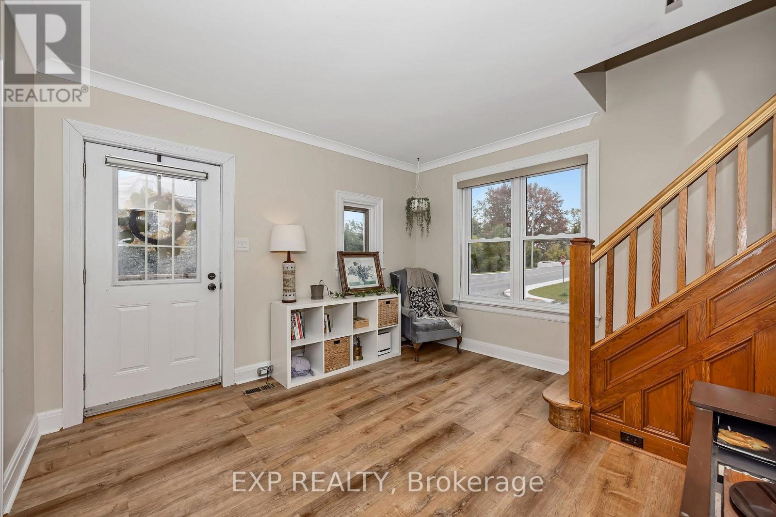 11505 Queen Street Property Photo 8