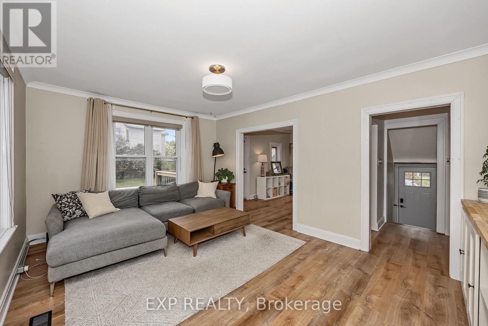 11505 Queen Street Property Photo 14