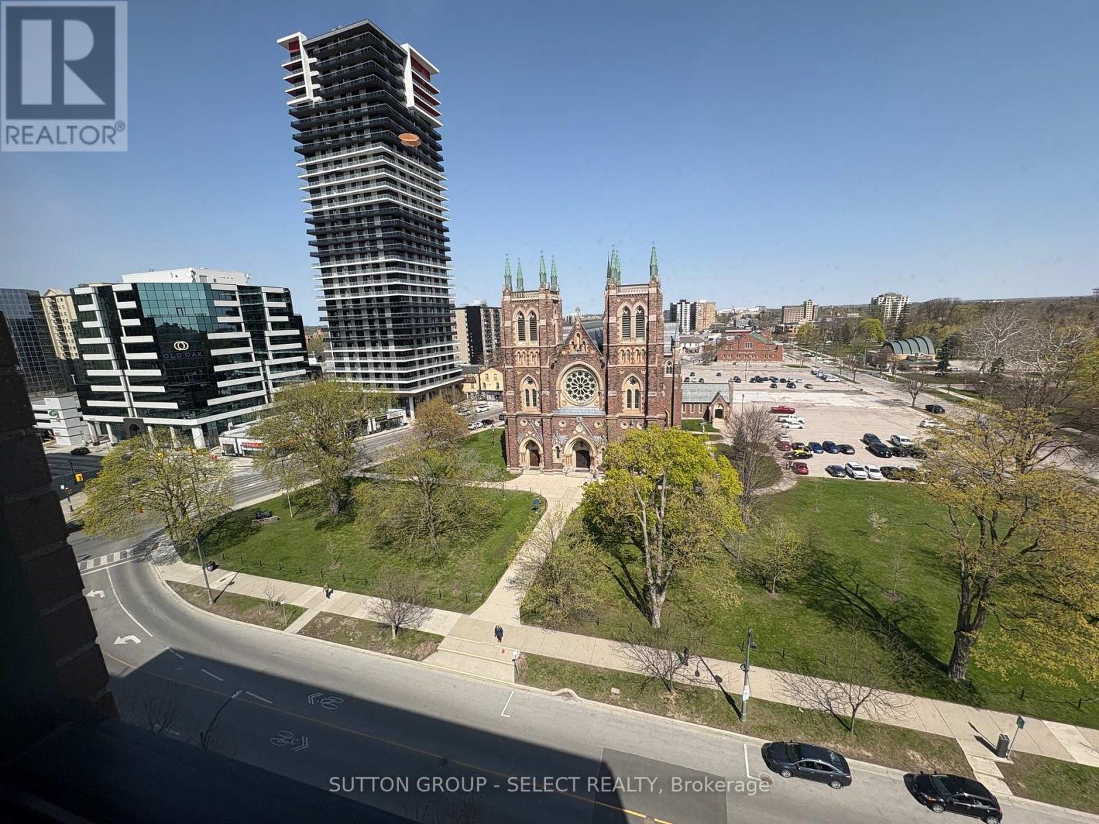 713 - 195 Dufferin Avenue Property Photo 18