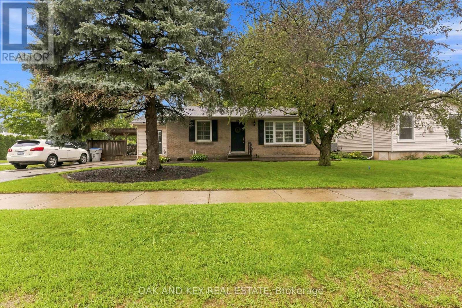 118 Harold Court Property Photo 2