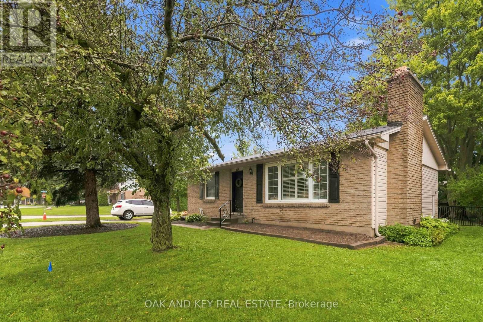 118 Harold Court Property Photo 4