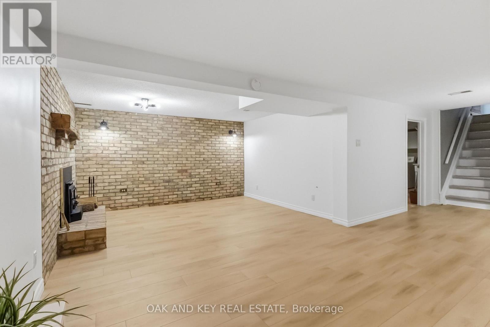 118 Harold Court Property Photo 23