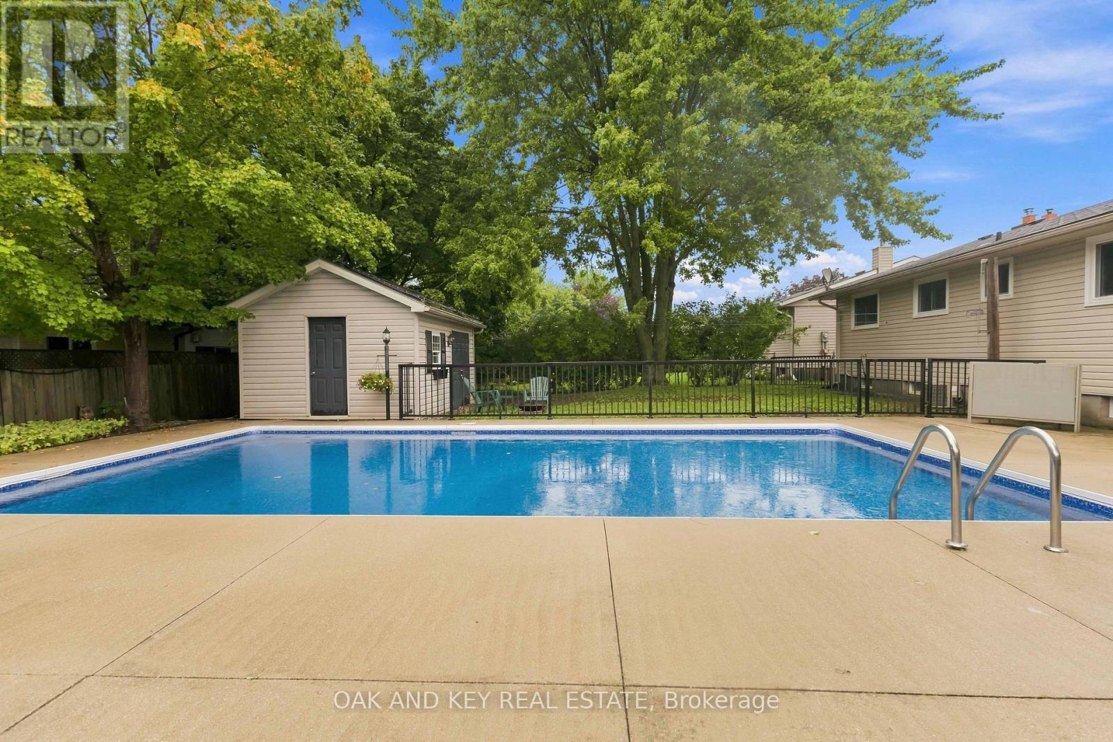 118 Harold Court Property Photo 30