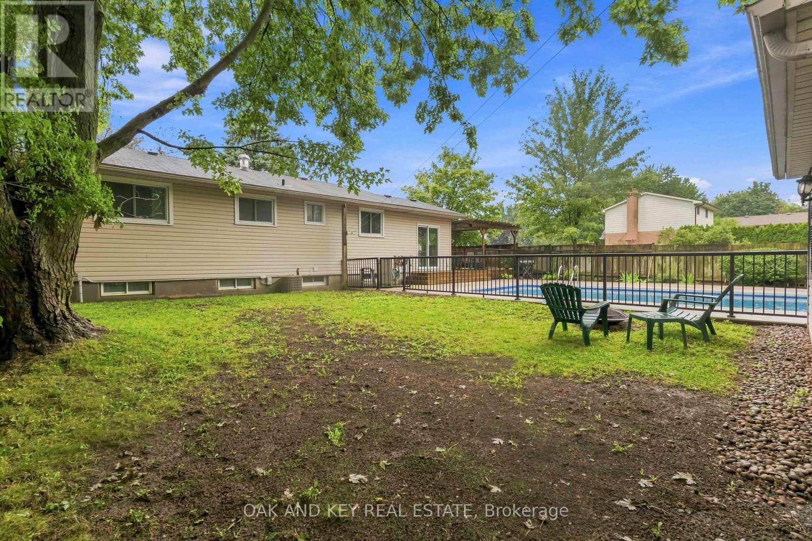 118 Harold Court Property Photo 35