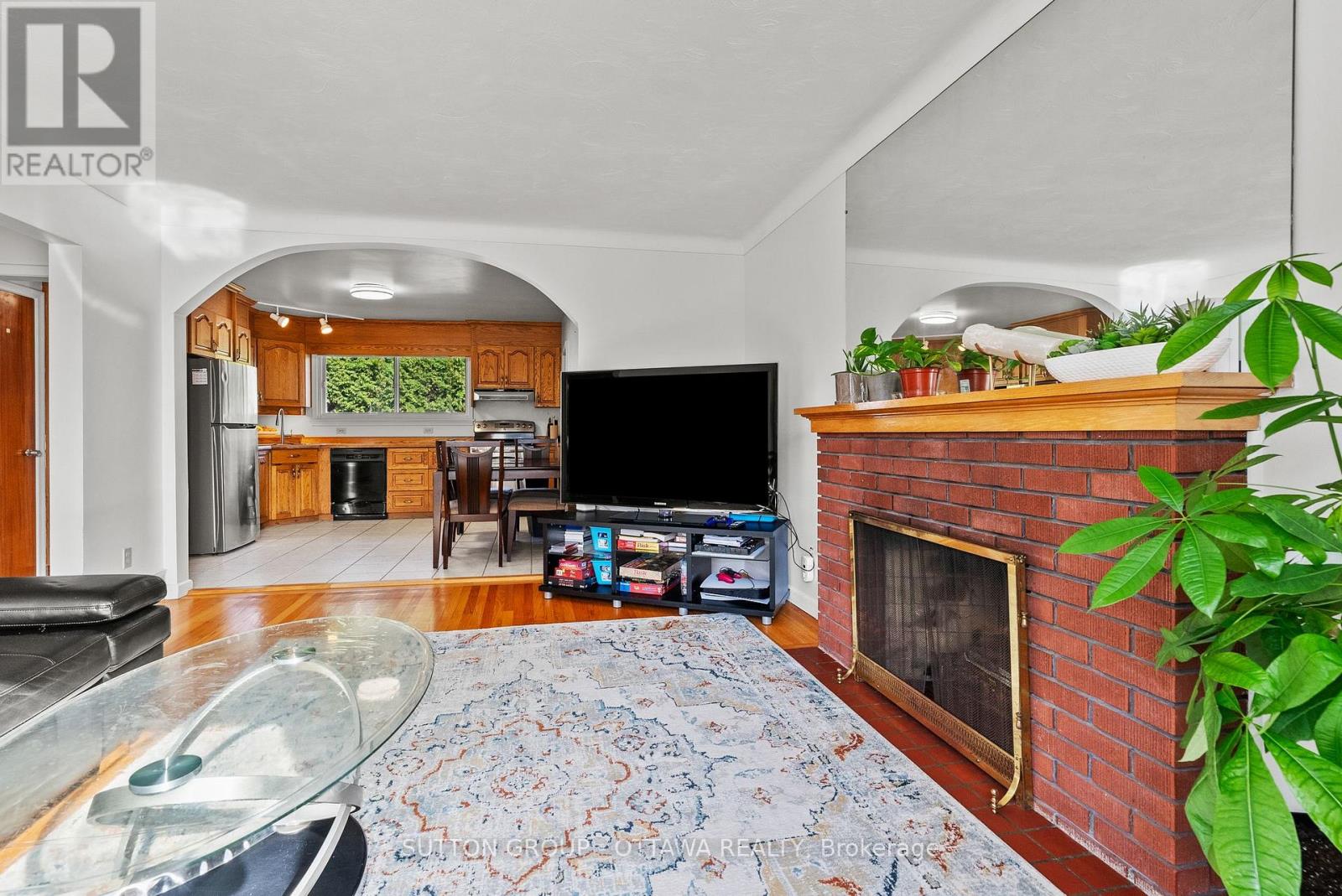 1237 Whitmore Avenue Property Photo 12