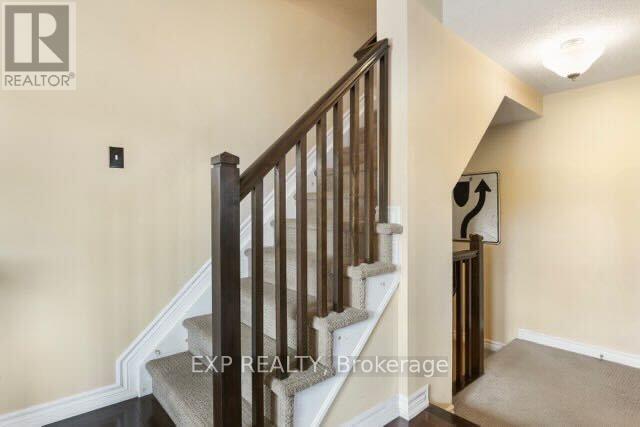 2439 Nutgrove Avenue Property Photo 7