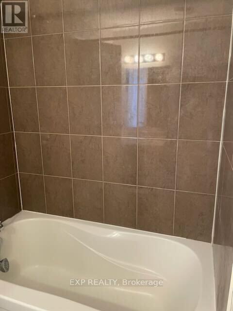 2439 Nutgrove Avenue Property Photo 10