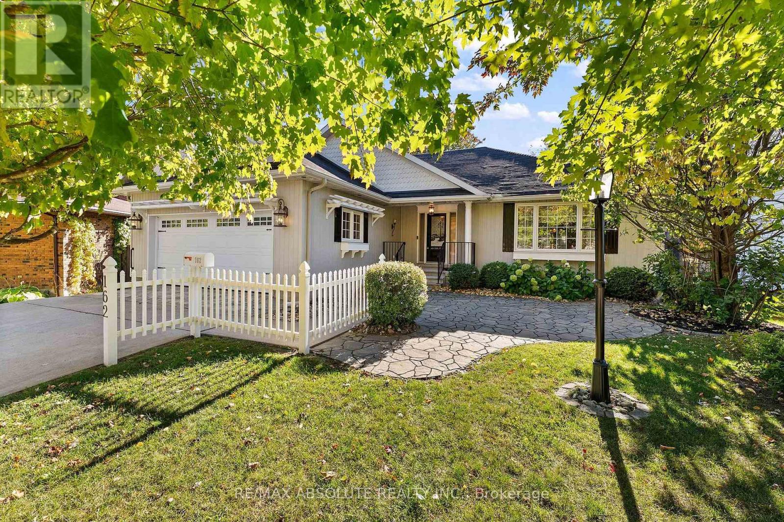 162 Dan Street Property Photo 1
