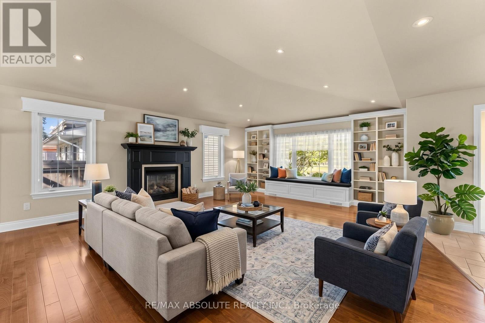 162 Dan Street Property Photo 6