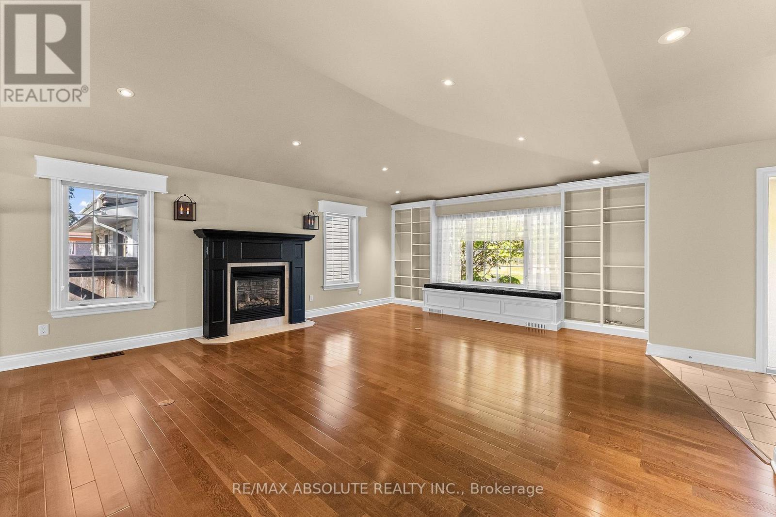 162 Dan Street Property Photo 7