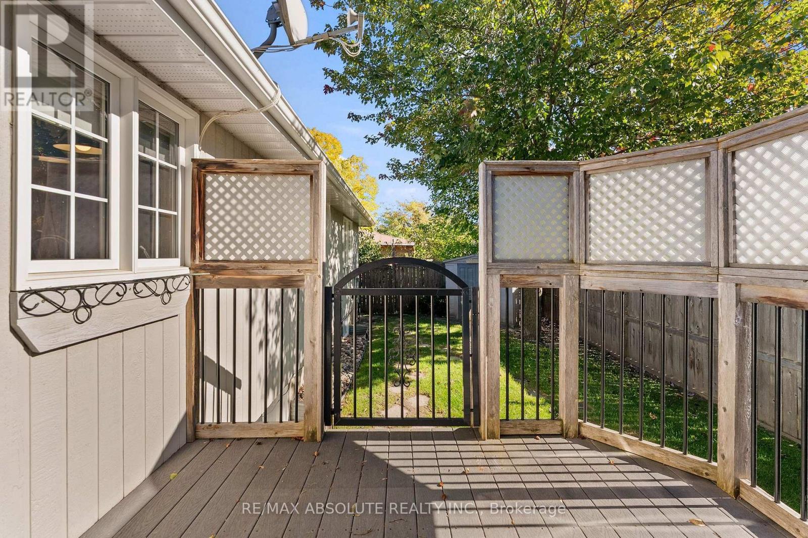 162 Dan Street Property Photo 40