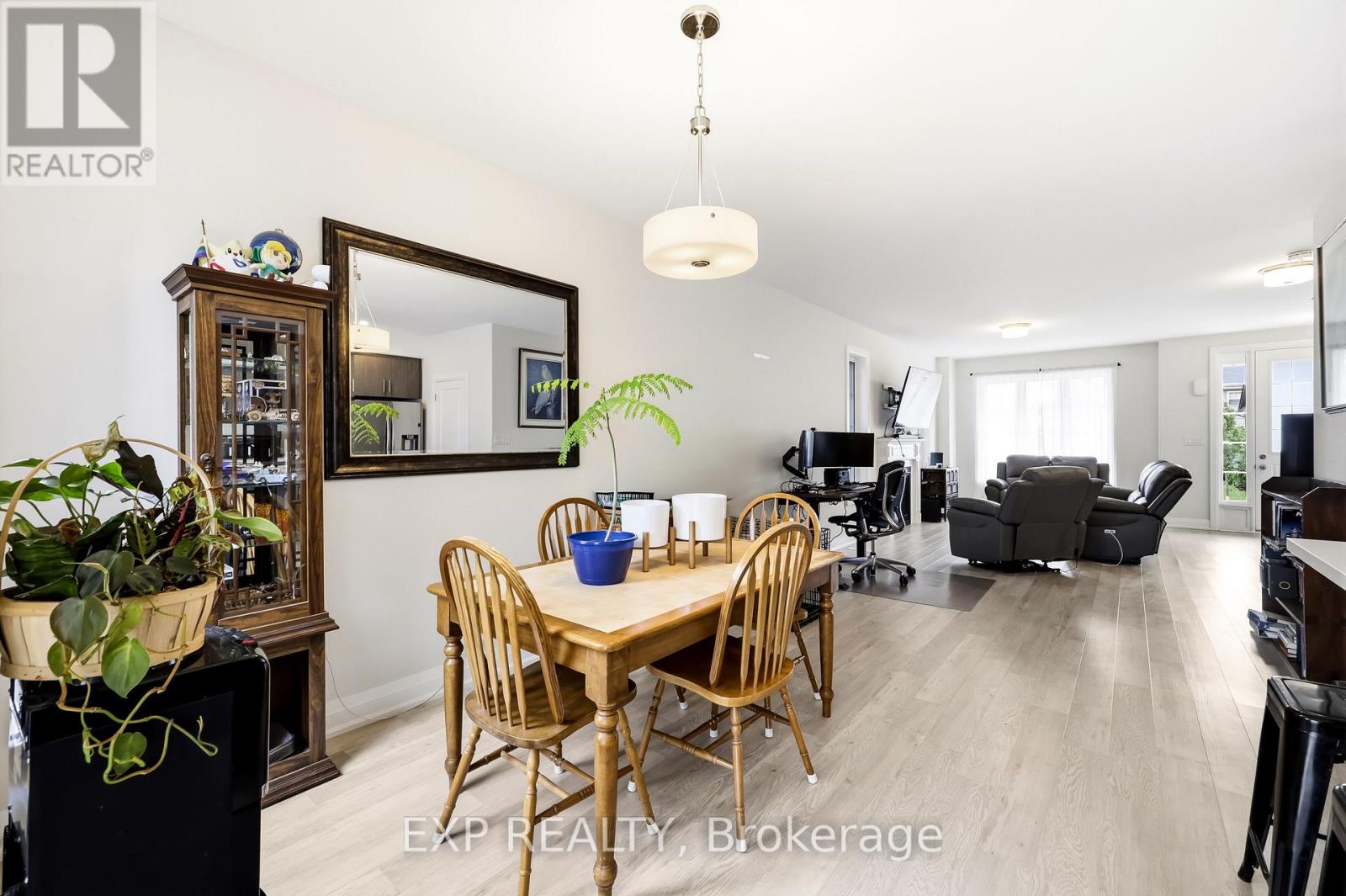 294 Noftall Gardens Property Photo 12