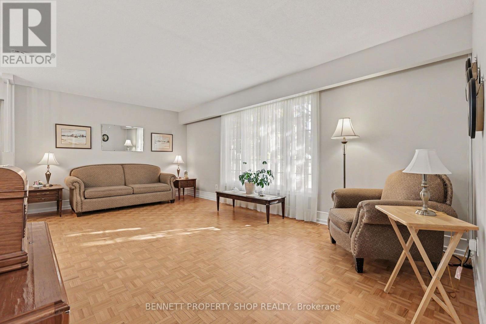 1486 Ridgebrook Drive Property Photo 4