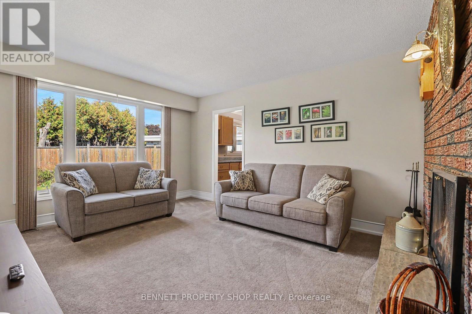 1486 Ridgebrook Drive Property Photo 8