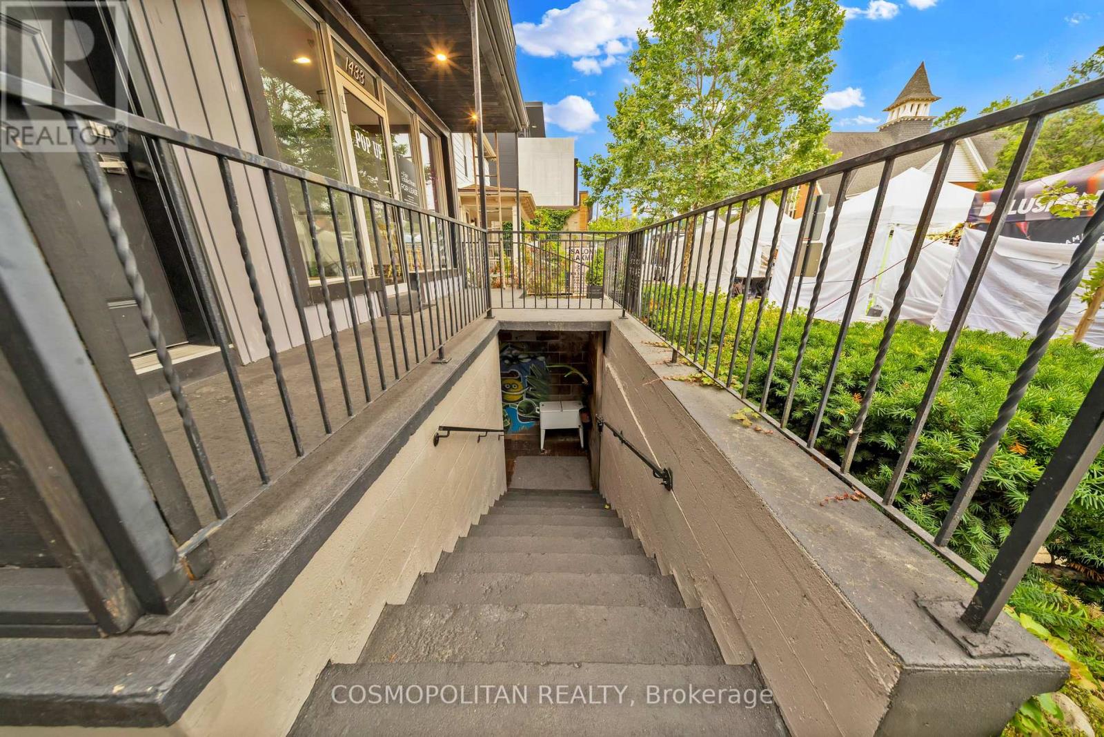 1433 Pelham Street Property Photo 7