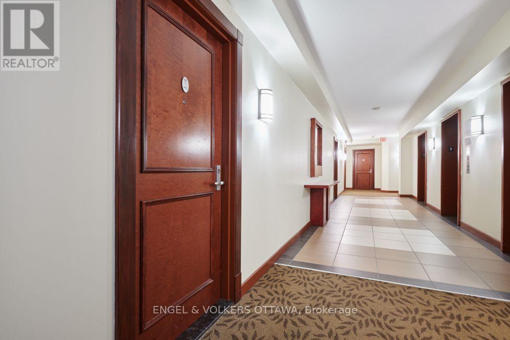 902 - 234 Rideau Street Property Photo 7