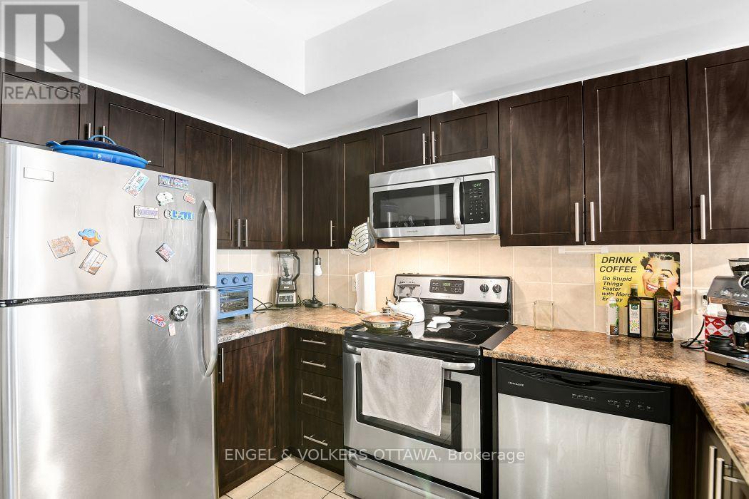902 - 234 Rideau Street Property Photo 12