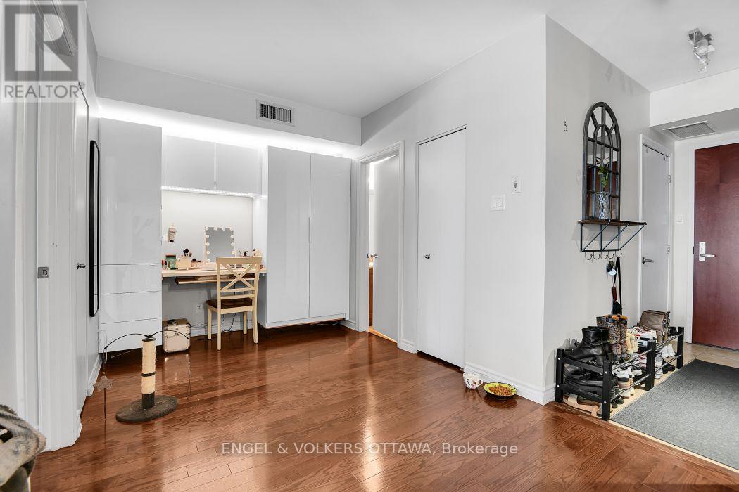 902 - 234 Rideau Street Property Photo 21