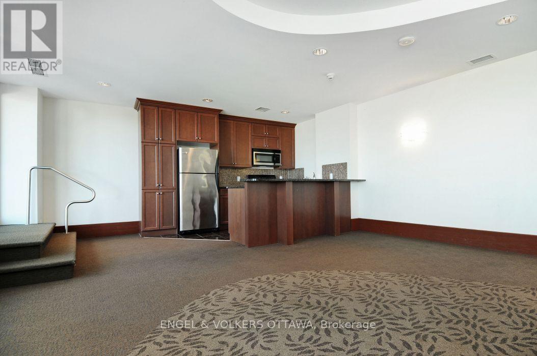902 - 234 Rideau Street Property Photo 35