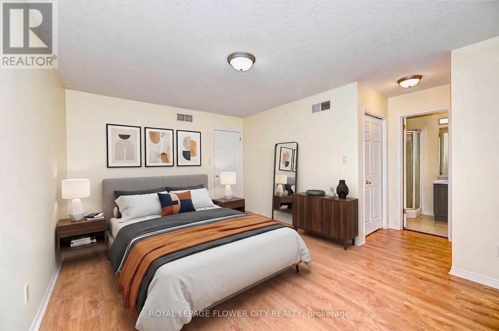 419 Tealby Crescent Property Photo 14