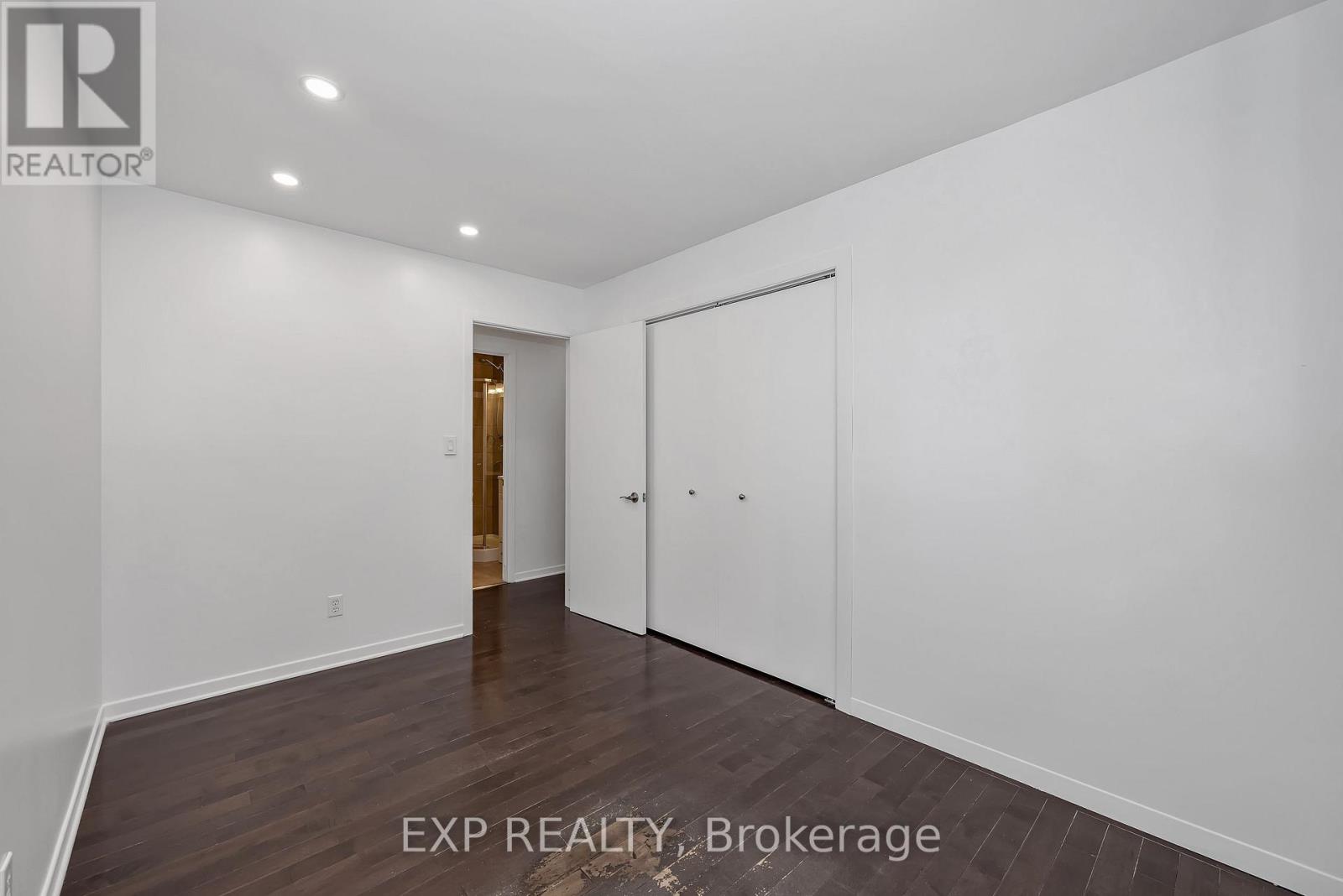 557 Glenview Road Property Photo 20