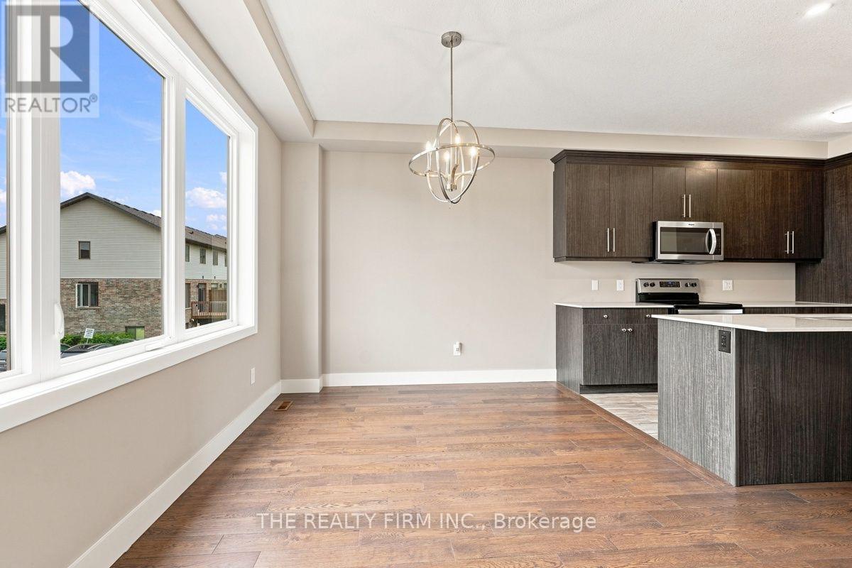 2140 Meadowgate Boulevard Property Photo 10